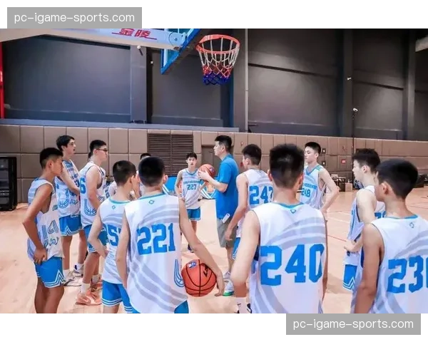 特写:NBA与墨西哥城篮球协会合作,启动新一轮青少年训练营 特写:NBA与墨西哥城篮球协会合作,启动新一轮青少年训练营